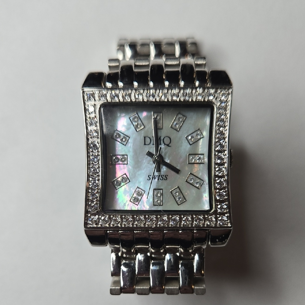 DMQ‎ Ladies Watch - Untested